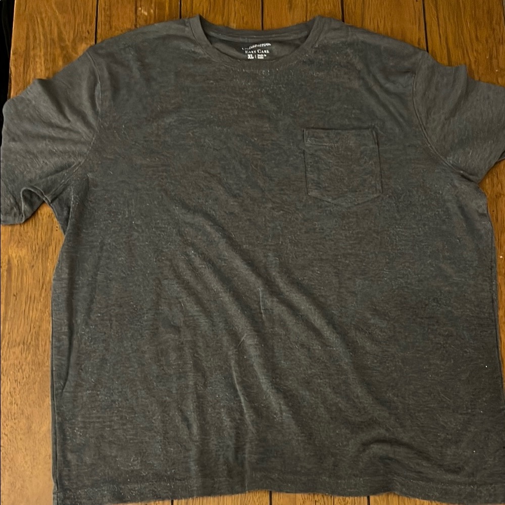 Men's Gray T-Shirt